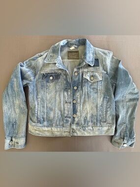 Light Wash Denim Trucker Jacket - Distressed Blue Jean Jacket